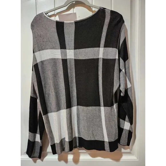 Belldini Black and White Plaid Sweater - Large - Picture 2 of 4